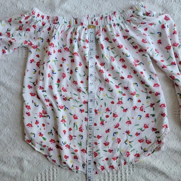 White Floral Off the Shoulder 3/4 sleeve - Picture 8 of 11